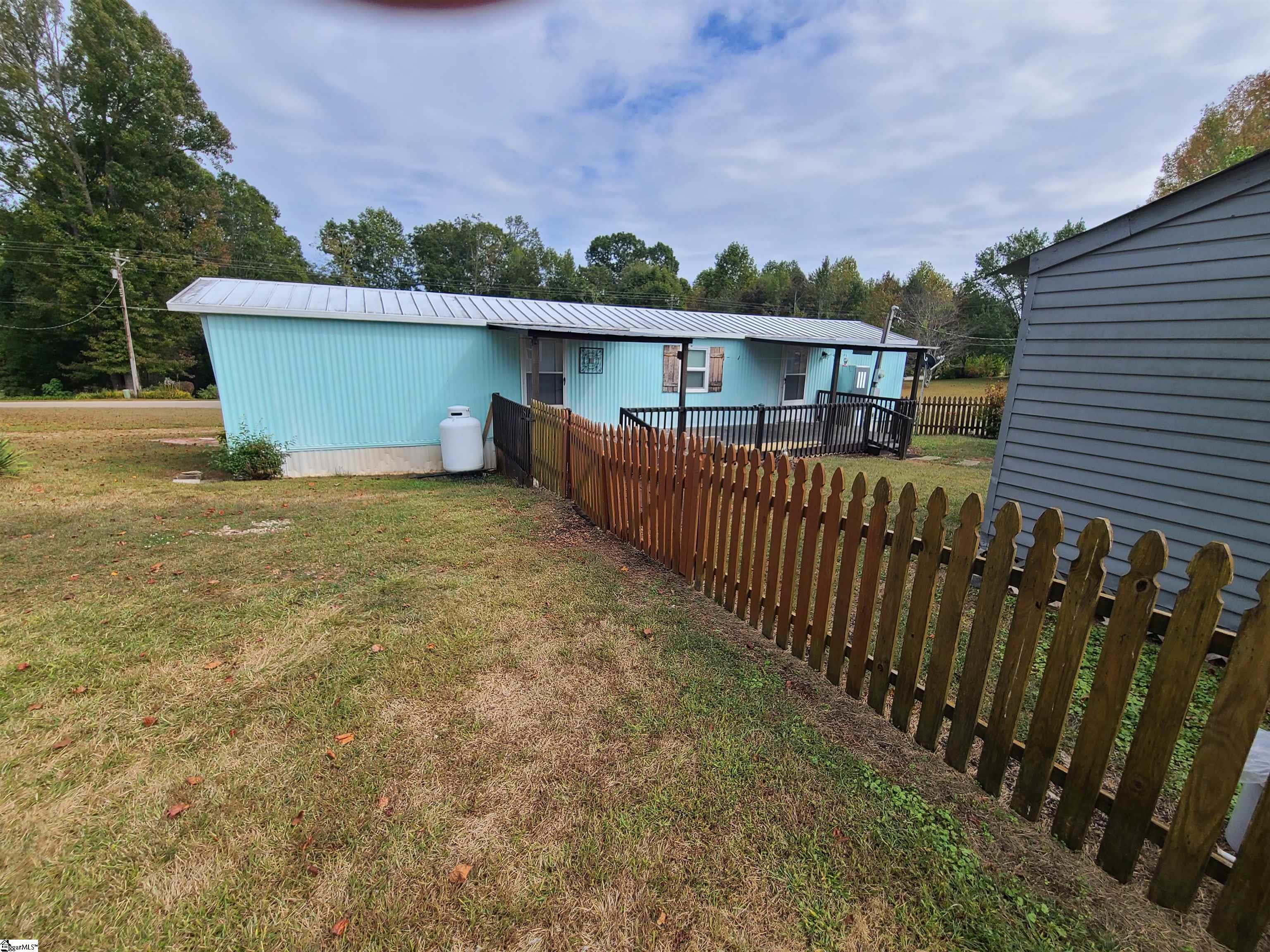 255 Dogwood Road Pickens, SC 29671 - Photo 14 of 16