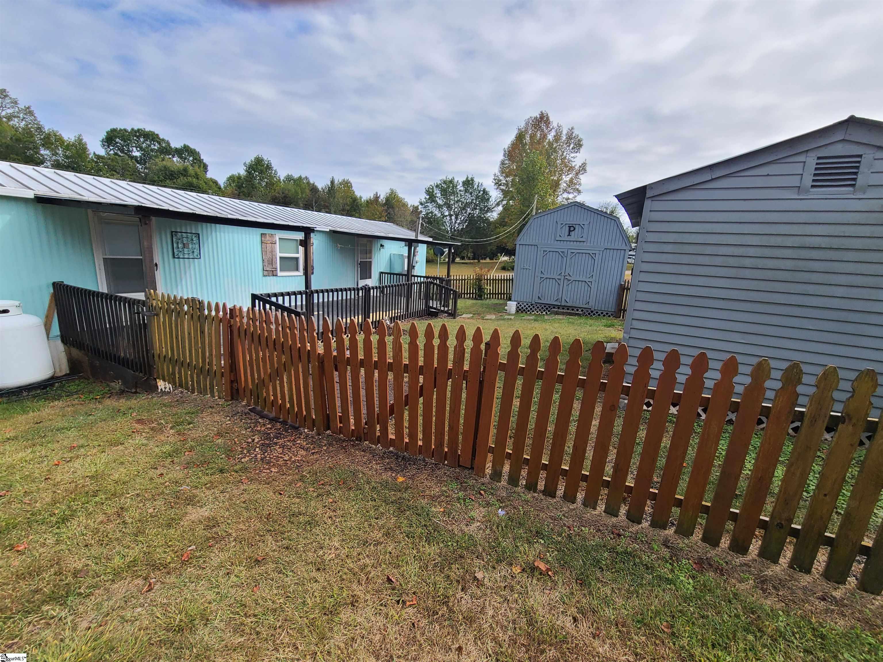 255 Dogwood Road Pickens, SC 29671 - Photo 15 of 16