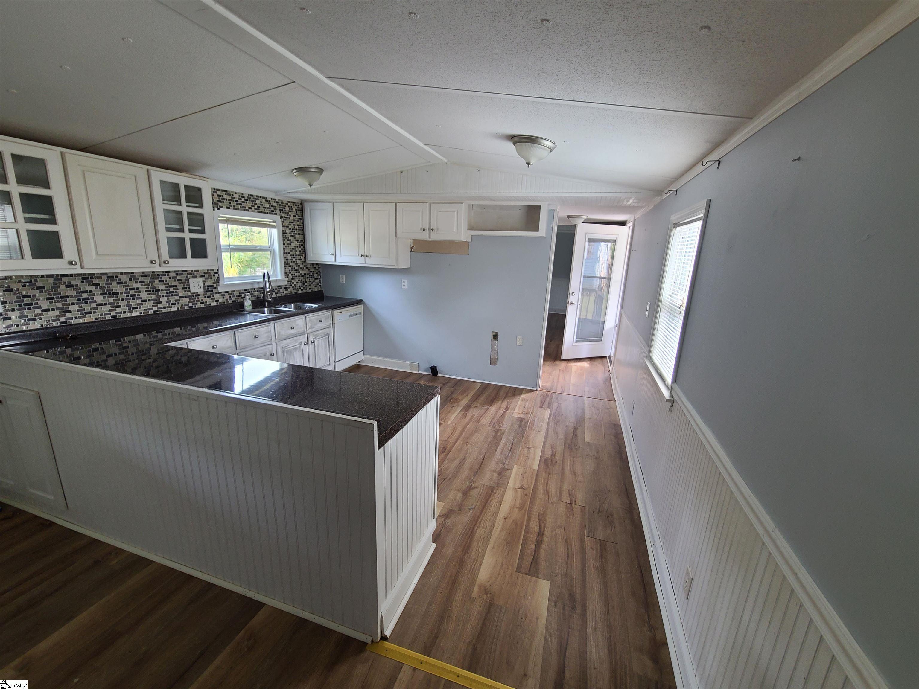 255 Dogwood Road Pickens, SC 29671 - Photo 5 of 16