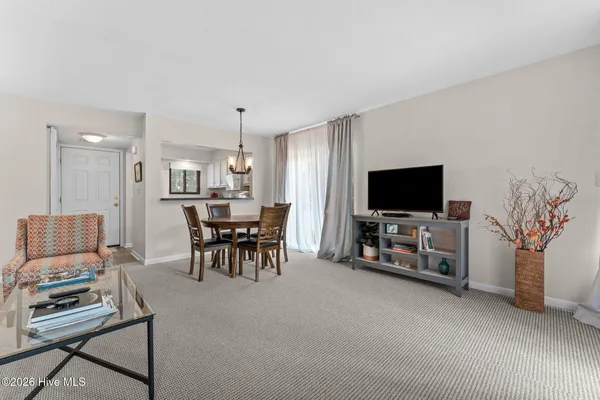 $350,000 | 10 Pine Tree Road, Unit 122, Pinehurst, NC 28374