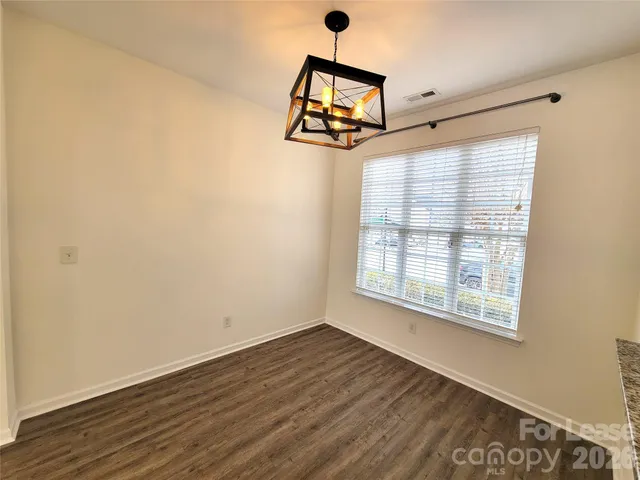 $1,925 | 1081 Woodglen Lane, Matthews, NC 28104