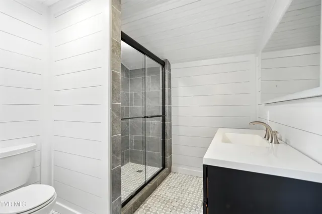 $485,000 | 236 Brobeck Hill Road, Limestone, TN 37681