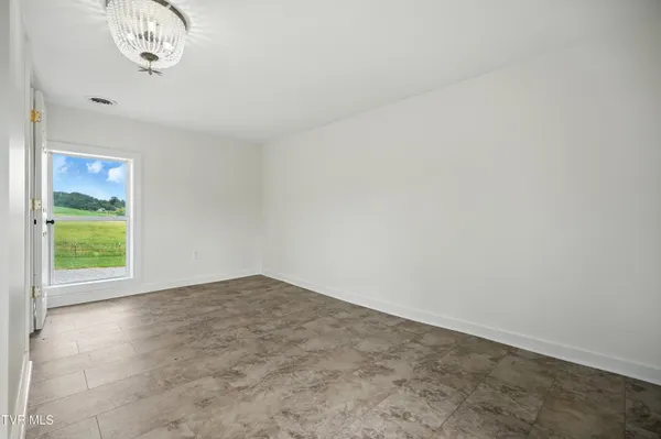 $465,000 | 286 Brobeck Hill Road, Limestone, TN 37681