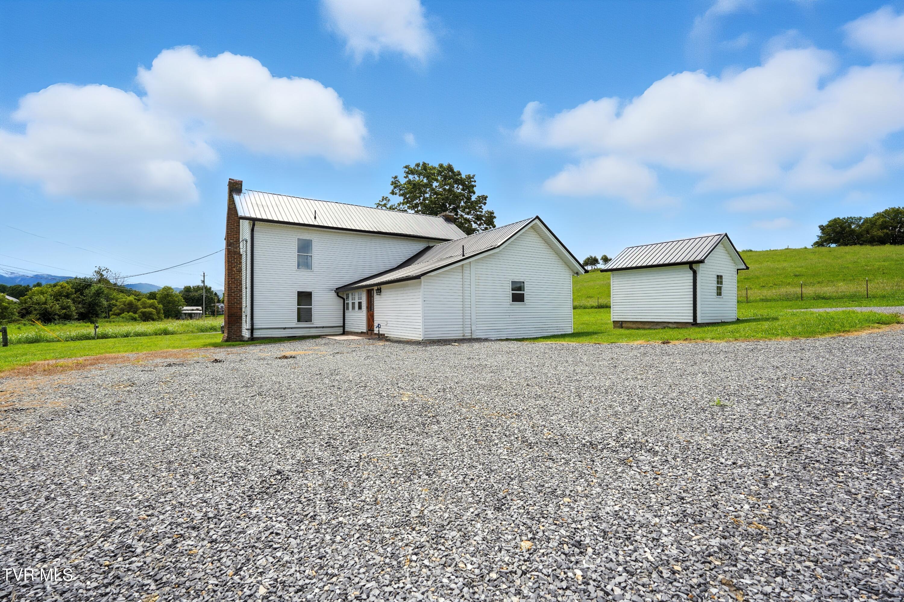 286 Brobeck Hill Road Limestone, TN 37681 - Photo 20 of 22 21_dsc01322