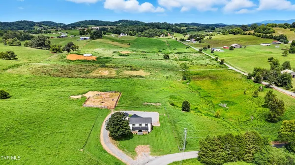 $465,000 | 286 Brobeck Hill Road, Limestone, TN 37681