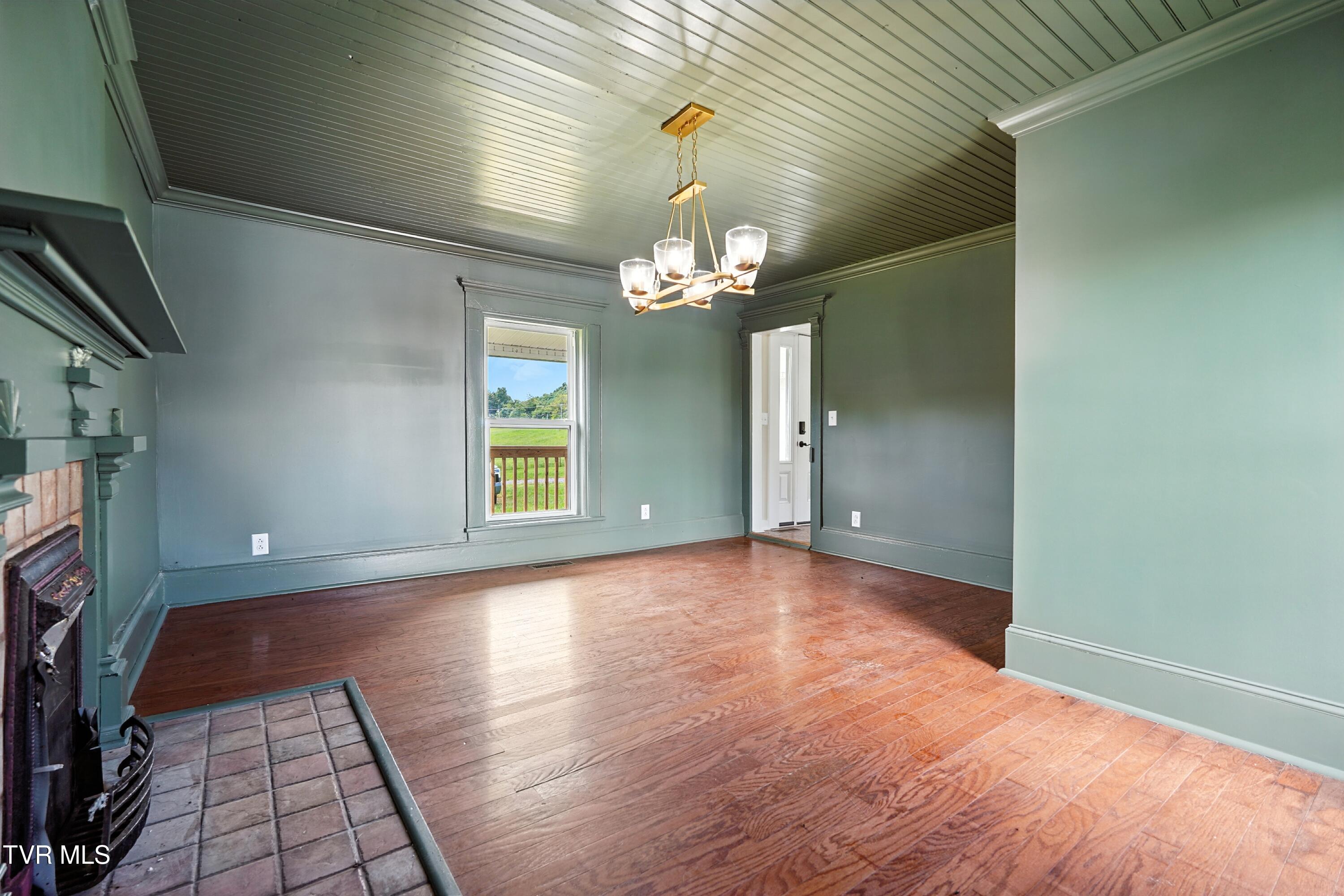 286 Brobeck Hill Road Limestone, TN 37681 - Photo 9 of 22 9_dsc01265