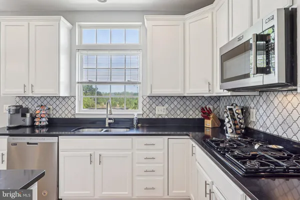 $615,000 | 5225 Windbreak Drive, Fredericksburg, VA 22407