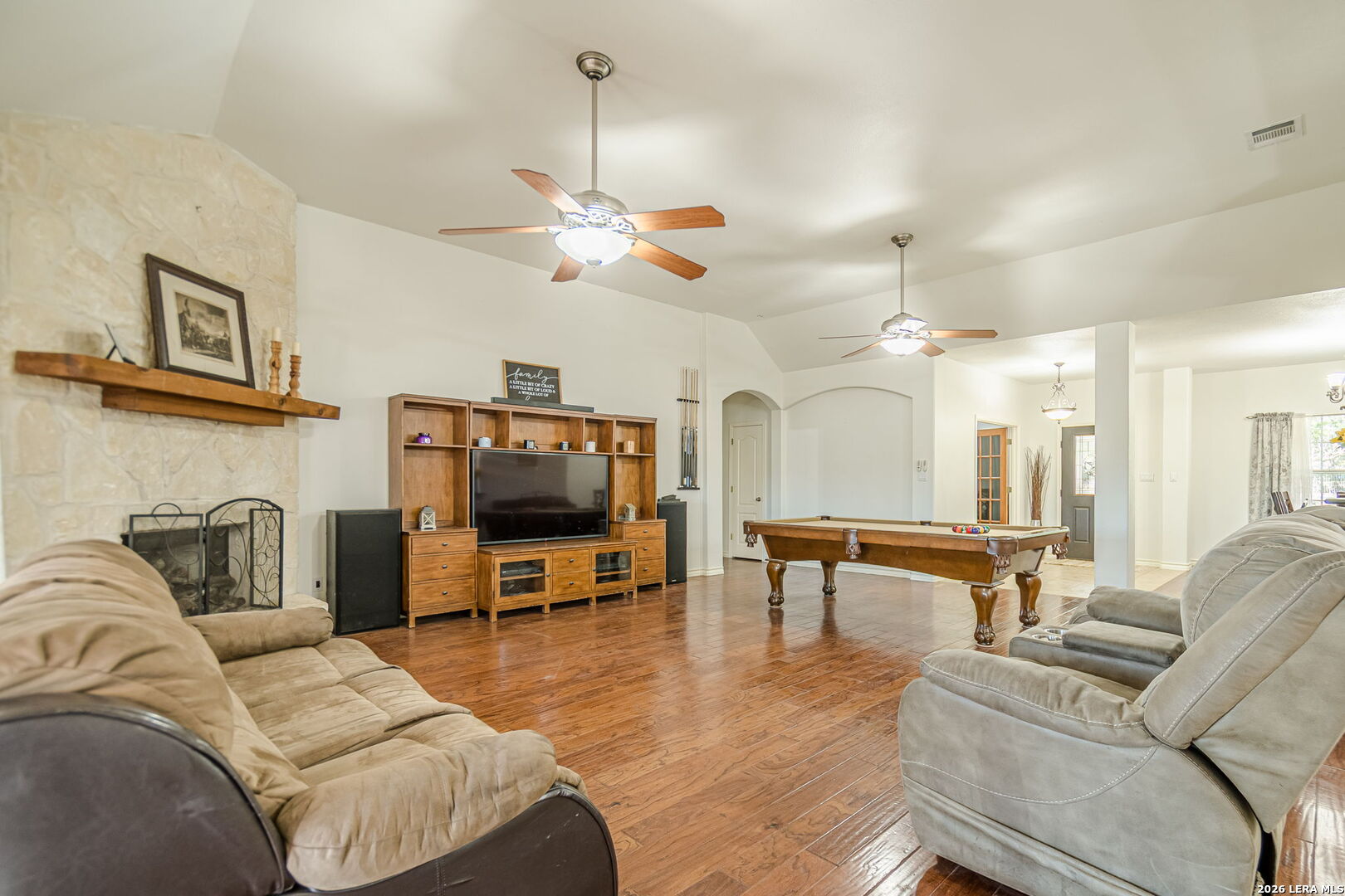 249 Lakeridge Loop Lakehills, TX 78063 - Photo 13 of 36