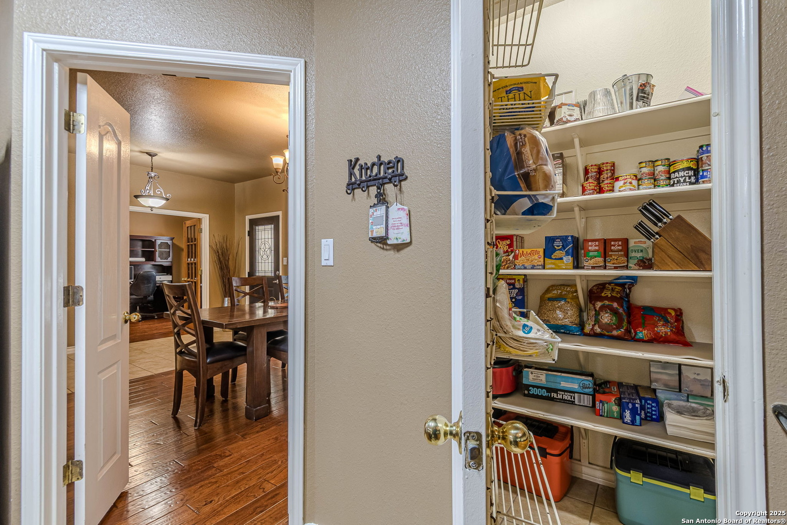 249 Lakeridge Loop Lakehills, TX 78063 - Photo 14 of 50