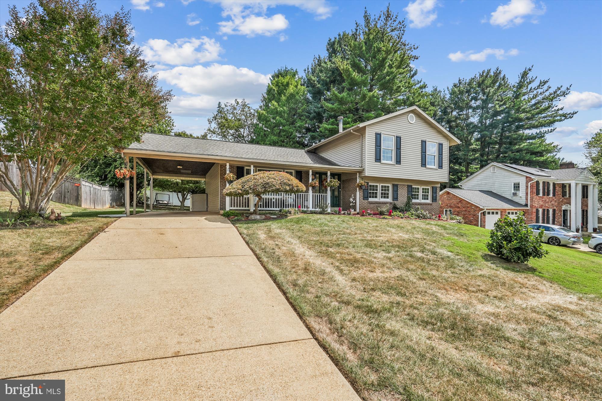 2108 Edgeware Street Silver Spring, MD 20905 - Photo 2 of 39 Gallery Image 2