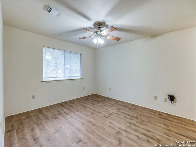 $1,875 | 510 Maricopa Drive, Canyon Lake, TX 78133