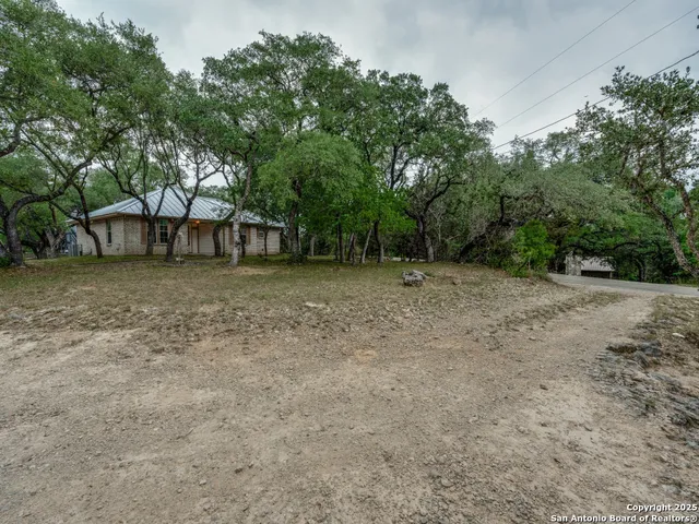 $1,875 | 510 Maricopa Drive, Canyon Lake, TX 78133