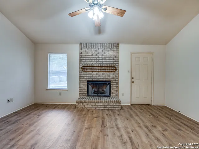 $1,875 | 510 Maricopa Drive, Canyon Lake, TX 78133