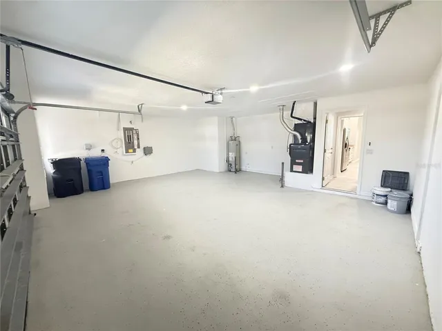 $425,000 | 6817 Cromwell Garden Drive, Apollo Beach, FL 33572