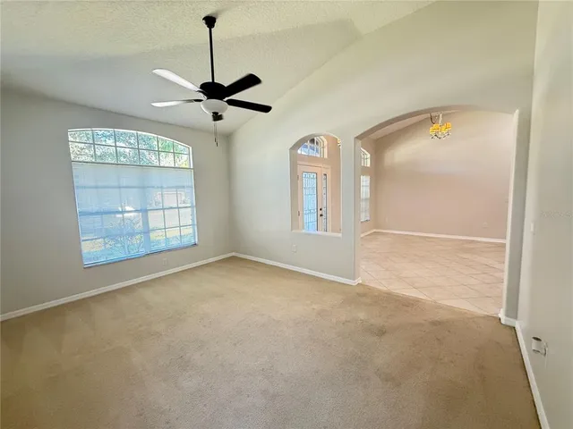 $425,000 | 6817 Cromwell Garden Drive, Apollo Beach, FL 33572