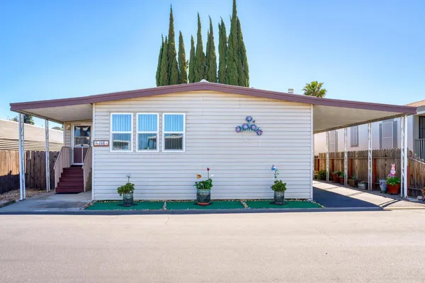$149,950 | 1830 East Yosemite Avenue, Unit 116, Manteca, CA 95336