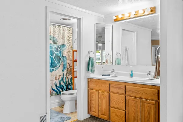 $149,950 | 1830 East Yosemite Avenue, Unit 116, Manteca, CA 95336