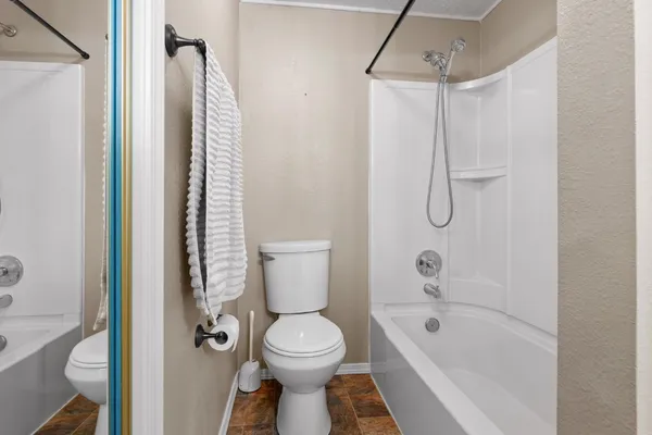 $149,950 | 1830 East Yosemite Avenue, Unit 116, Manteca, CA 95336