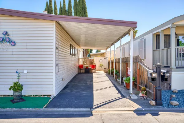 $149,950 | 1830 East Yosemite Avenue, Unit 116, Manteca, CA 95336