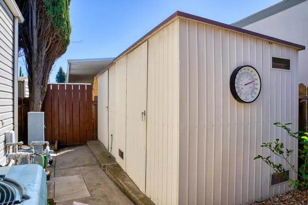 $149,950 | 1830 East Yosemite Avenue, Unit 116, Manteca, CA 95336