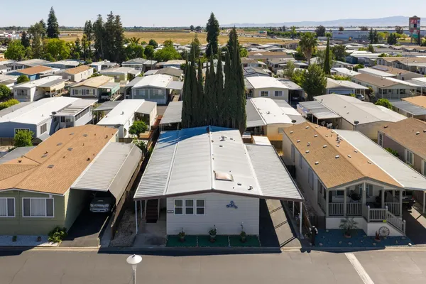 $149,950 | 1830 East Yosemite Avenue, Unit 116, Manteca, CA 95336