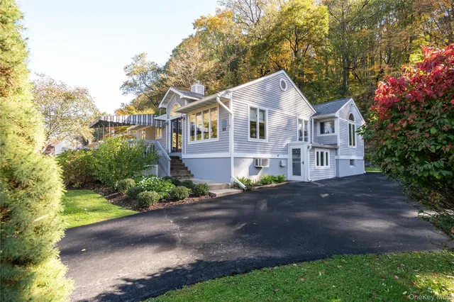 $805,000 | 23 Ferdon Avenue, Sparkill, NY 10976