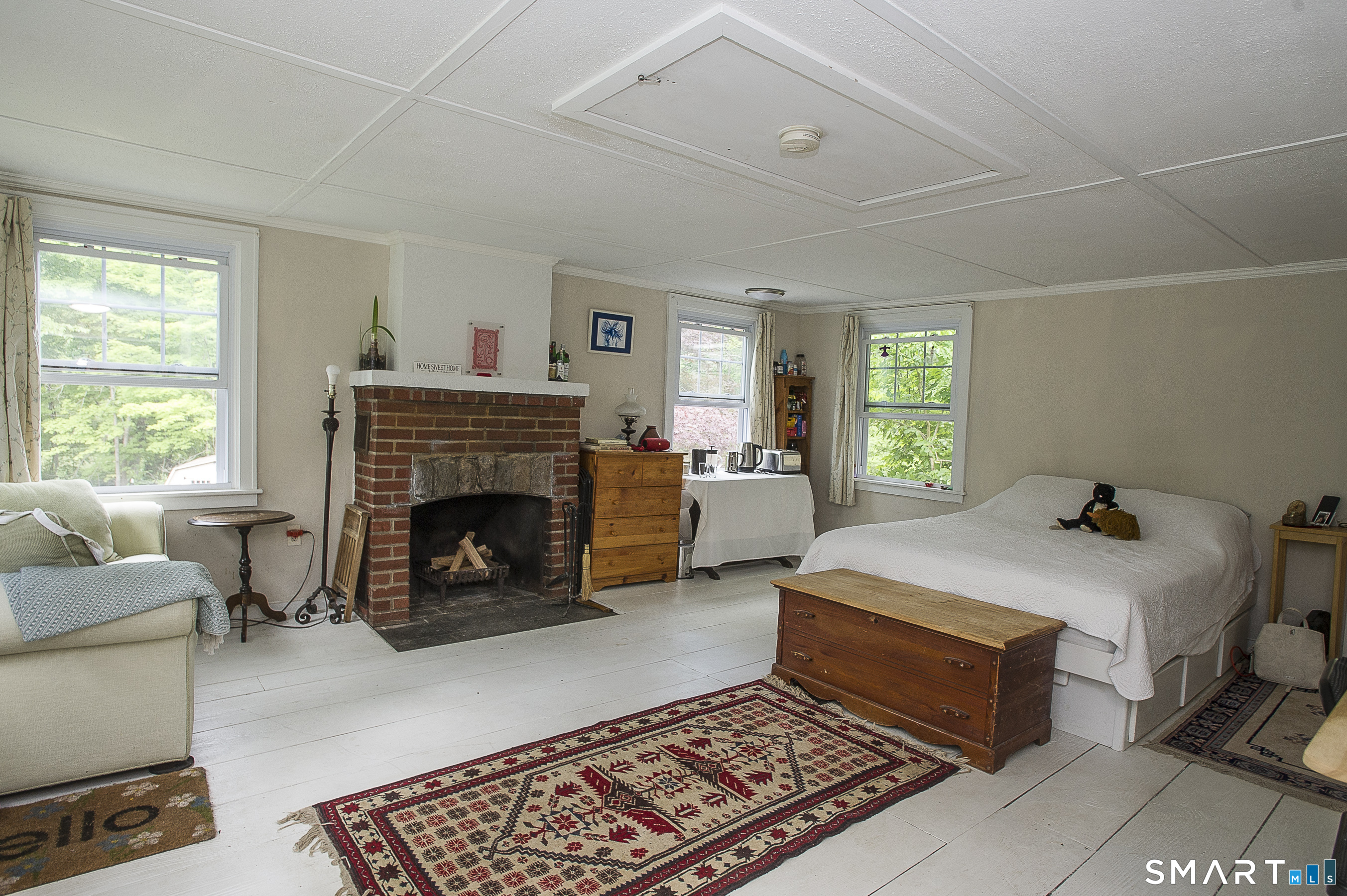 13 Webb Road Naugatuck, CT 06770 - Photo 7 of 12