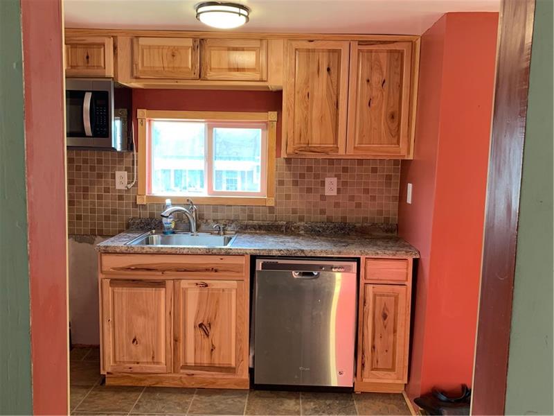 802 6th Street Rochester, PA 15074 - Photo 12 of 14