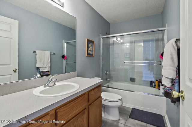 4 Acadia Lane Howell, NJ 07731 - Photo 30 of 36 29Bathroom