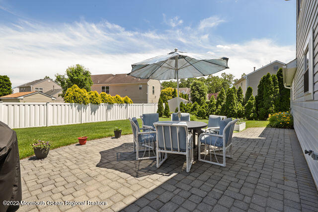 4 Acadia Lane Howell, NJ 07731 - Photo 34 of 36 33Patio