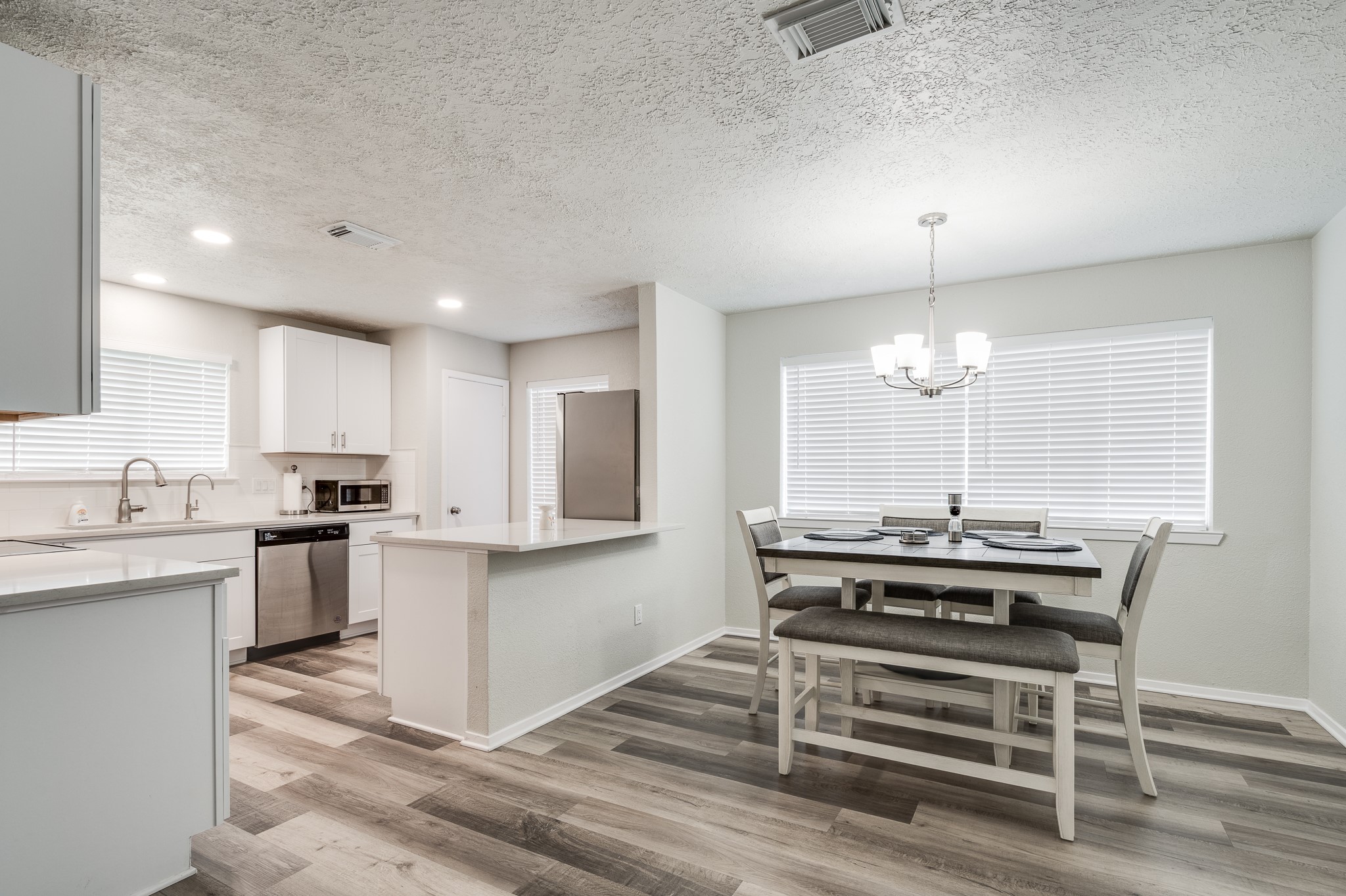4218 Sequoia Street Baytown, TX 77521 - Photo 9 of 22 Dining/Breakfast area