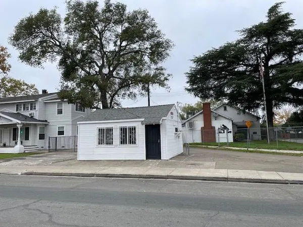 $1,100,000 | 2439 Rio Linda Boulevard, Sacramento, CA 95815