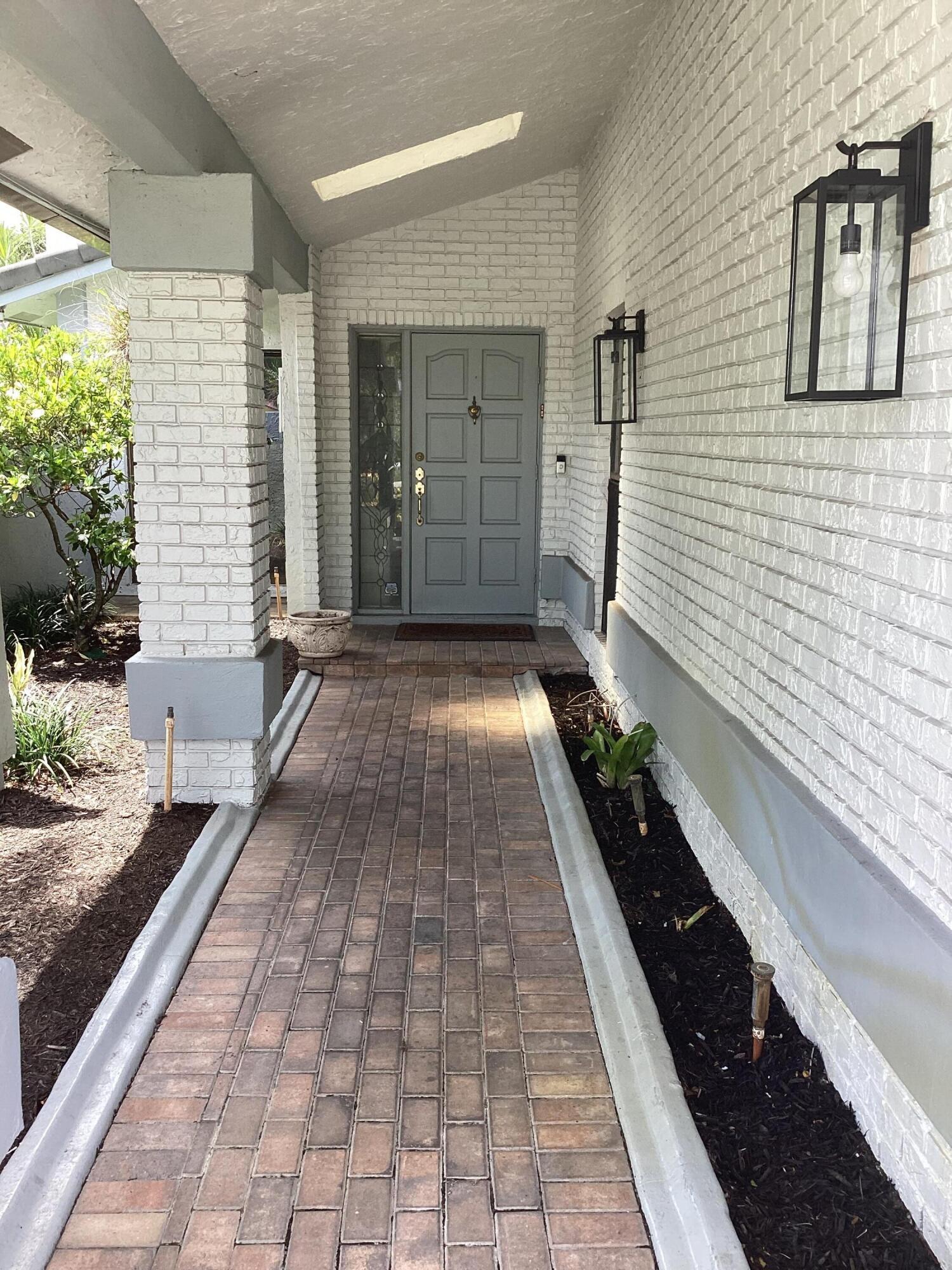 10496 Augusta Court Boca Raton, FL 33498 - Photo 31 of 41 Front Entryway