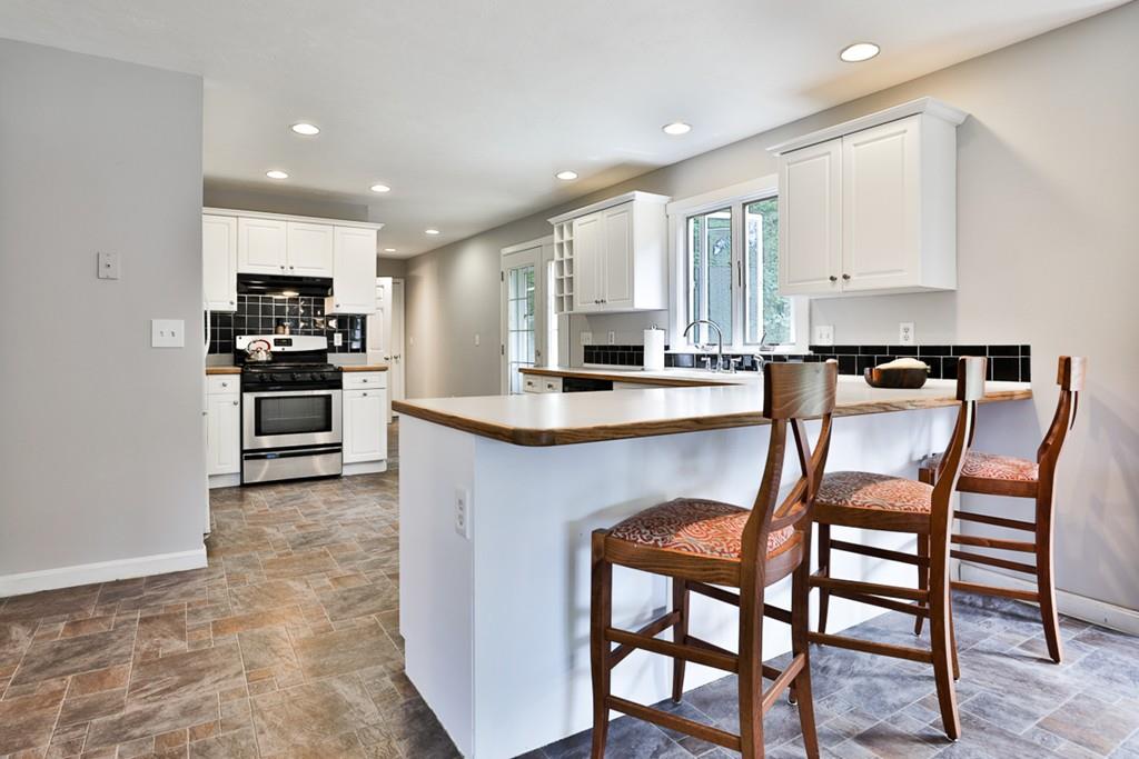 178 Flagg Hill Road Boxborough, MA 01719 - Photo 16 of 42