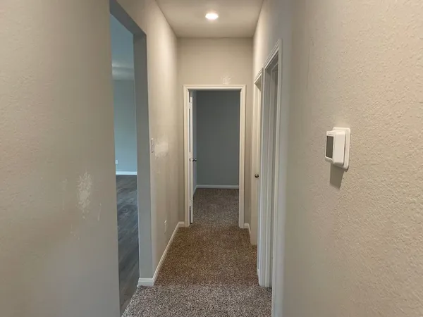 $1,900 | 109 Declaration Lane, Liberty Hill, TX 78642