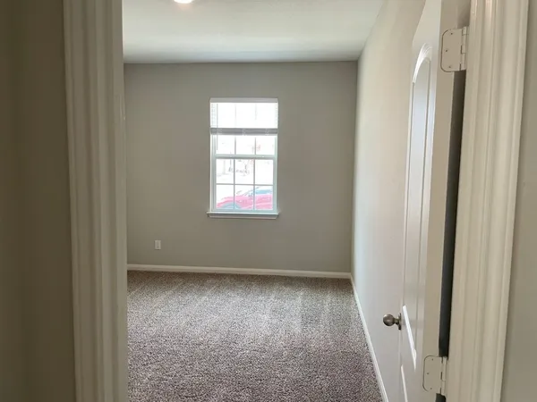 $1,900 | 109 Declaration Lane, Liberty Hill, TX 78642