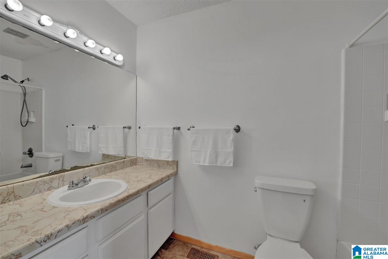 209 Running Brook Road Birmingham, AL 35226 - Photo 15 of 21
