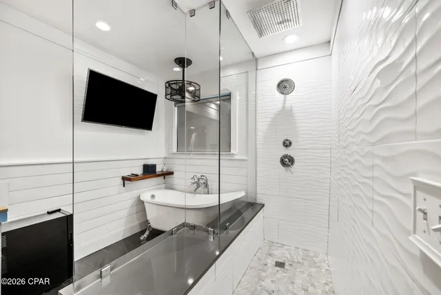 $499,000 | 910 Sea Robin Lane, Panama City Beach, FL 32408