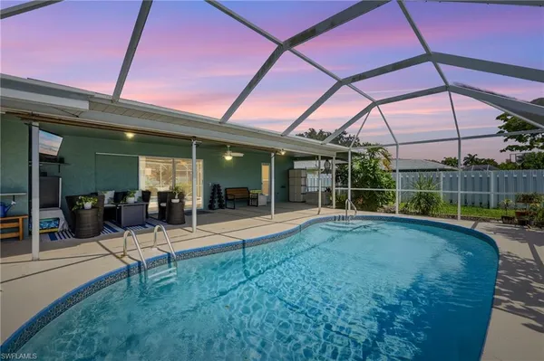$379,000 | 329 Southeast 16th Place, Cape Coral, FL 33990