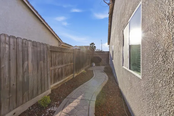 a view of a pathway of a house