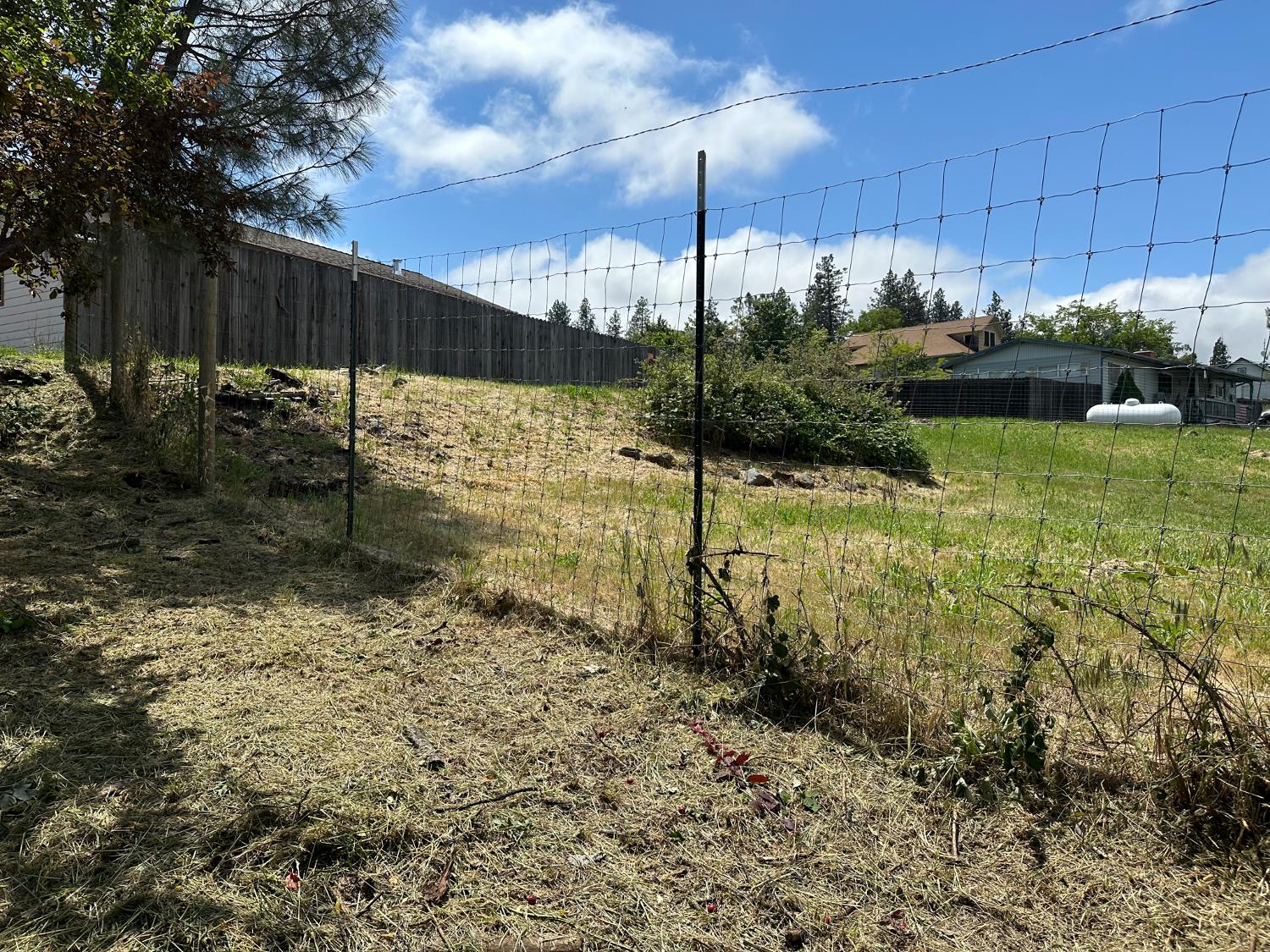 984 Slate Creek Road Grass Valley, CA 95945 - Photo 3 of 8