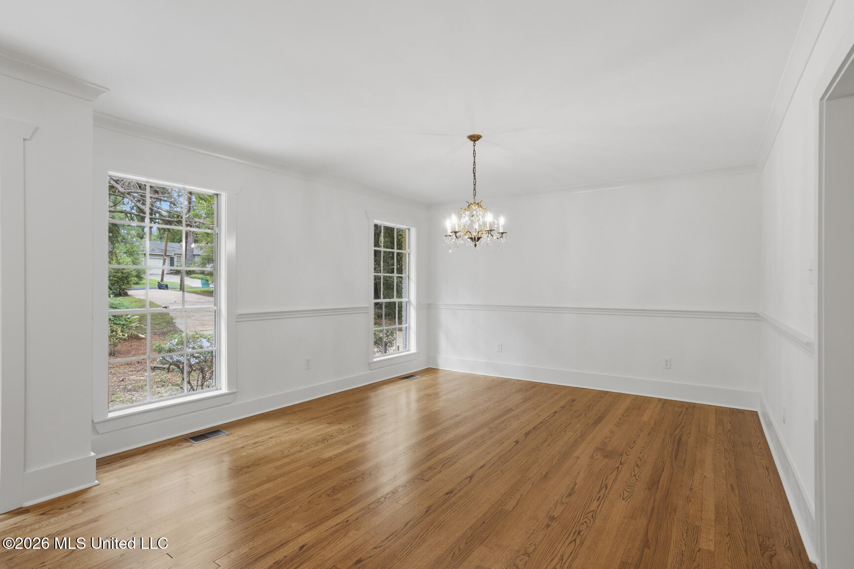 4455 East Ridge Drive Jackson, MS 39211 - Photo 8 of 42 4455 Eastridge-8