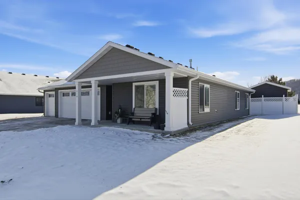 $359,000 | 918 21st Street, Wabasha, MN 55981