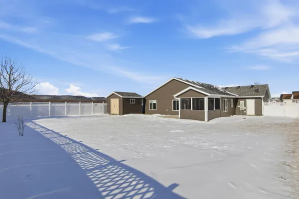 $359,000 | 918 21st Street, Wabasha, MN 55981