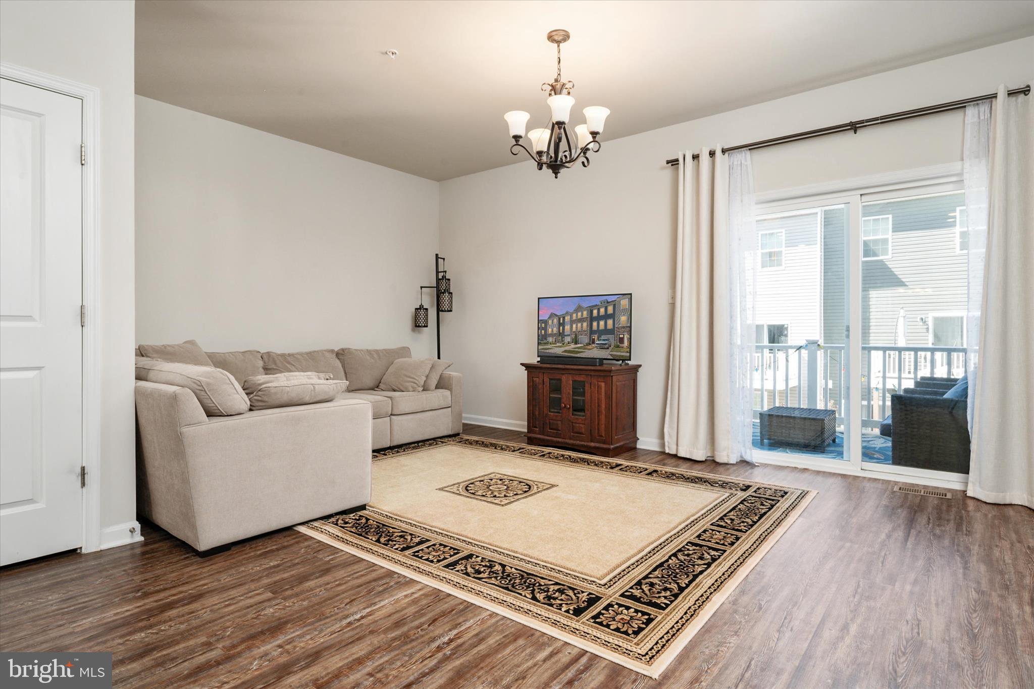 1808 Kellington Court Odenton, MD 21113 - Photo 20 of 36 Living Room