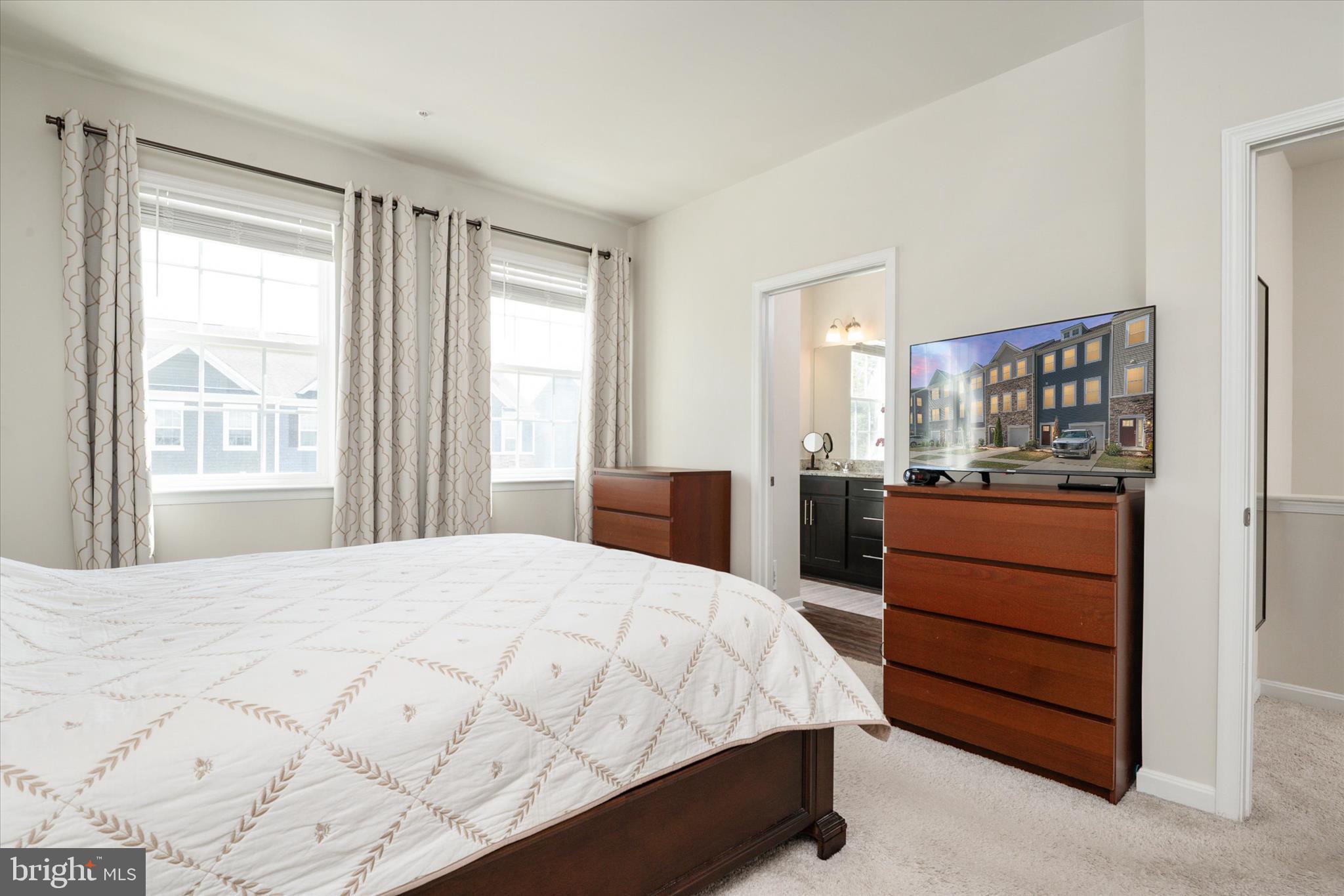 1808 Kellington Court Odenton, MD 21113 - Photo 26 of 36 Primary Bedroom