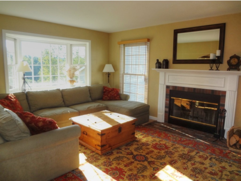 5 Juniper Ridge Road Essex Junction, VT 05452 - Photo 3 of 34 Gallery Image 3