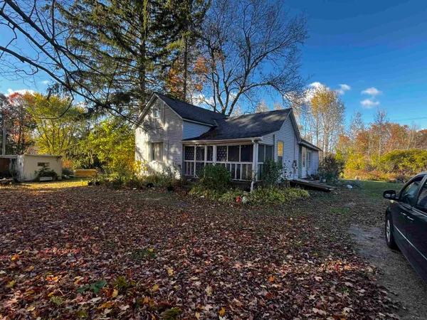 $383,500 | 3715 Lum Road, Attica, MI 48412