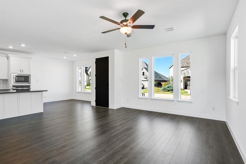 3309 Little Bluestem Road Celina, TX 75009 - Photo 11 of 40 3309 Little Bluestem ~ Ready Now