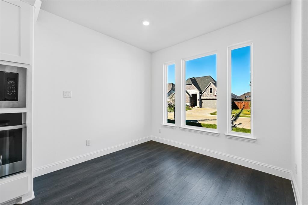 3309 Little Bluestem Road Celina, TX 75009 - Photo 13 of 40 3309 Little Bluestem ~ Ready Now